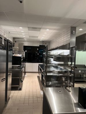 Restaurant Kitchen Cleaning in Charlotte, NC (2)